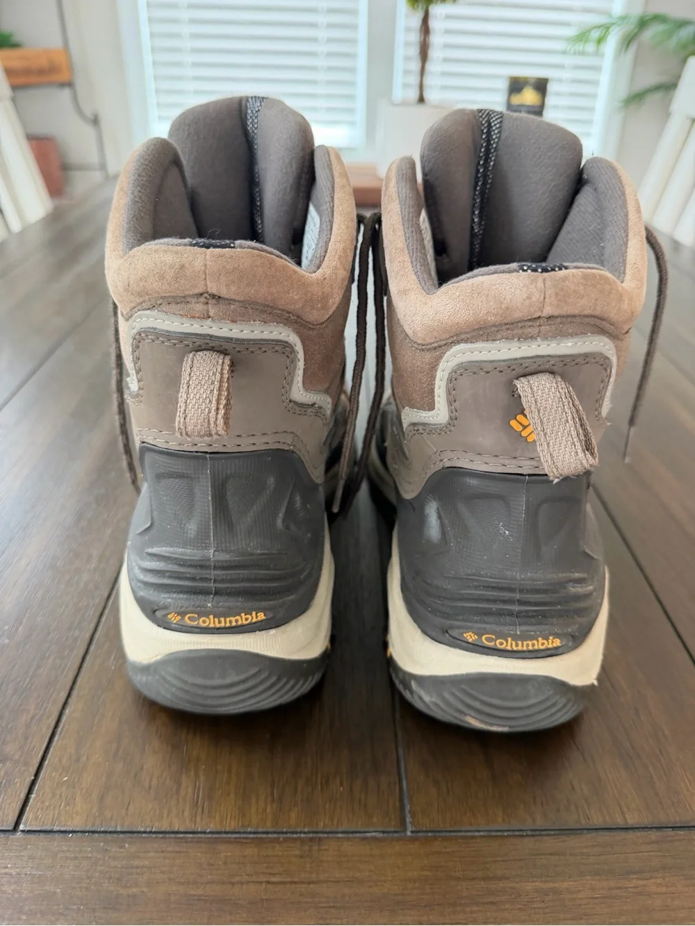Columbia Omni Grip Boots 200 Grams Insulated Waterproof BM1471-256 Mens 10